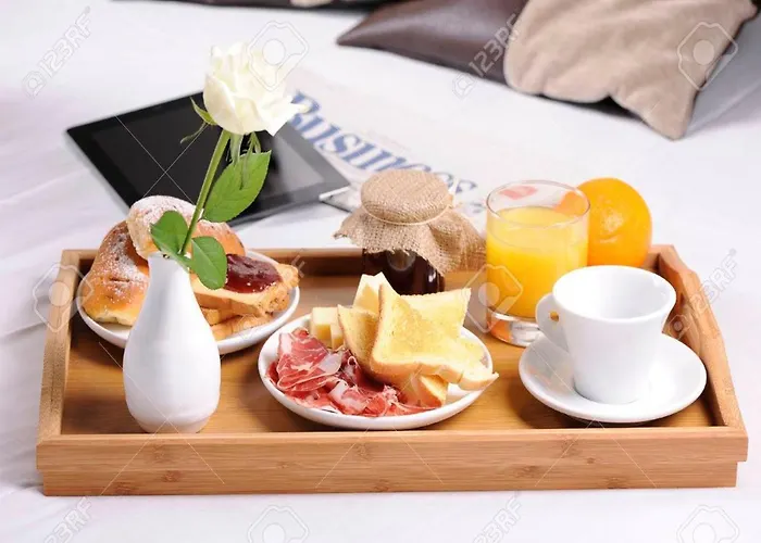 Sleeps5 - Pool - Bysea - Garden - Parking - Petok Апартаменти