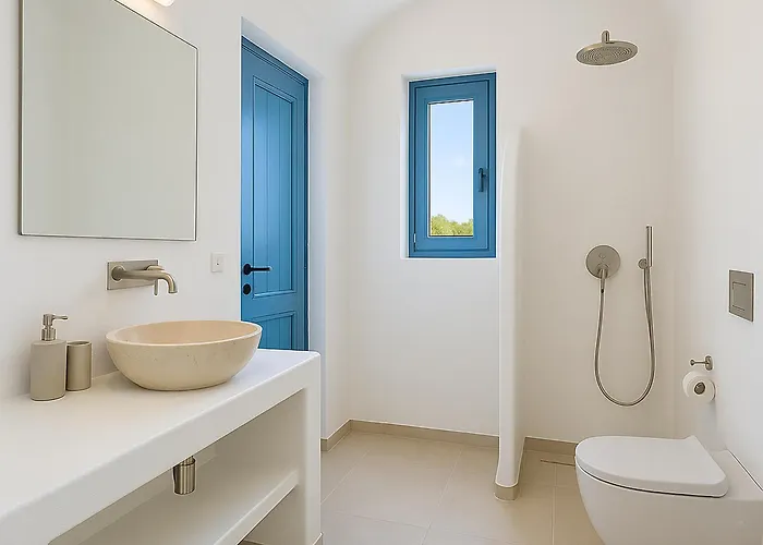 Sleeps5 - Pool - Bysea - Garden - Parking - Petok